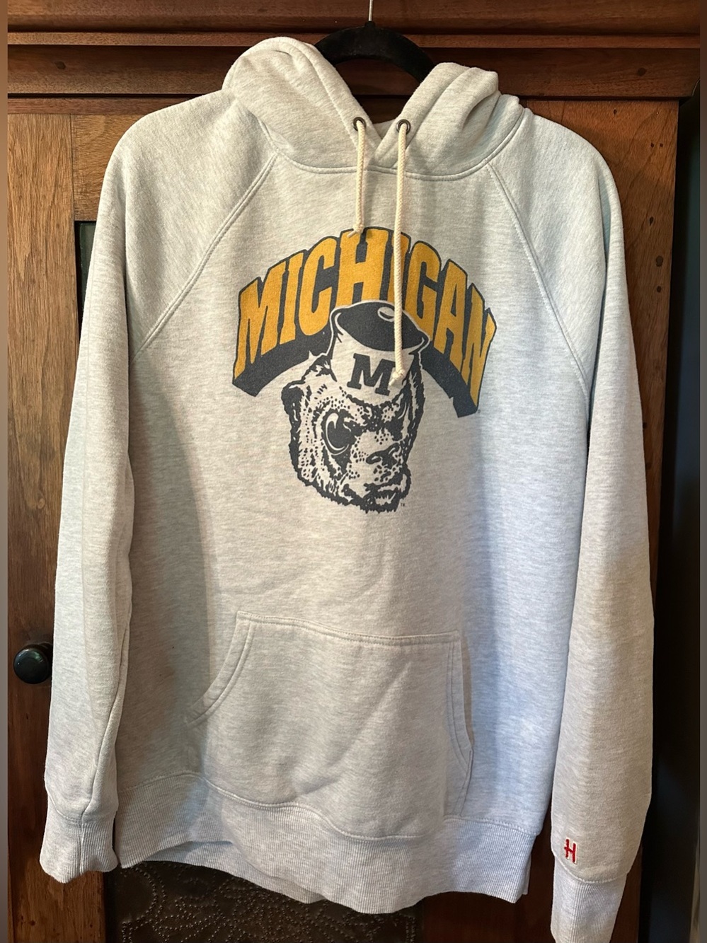 EUC Unisex HOMAGE Light Gray Michigan  Hoodie Size L.